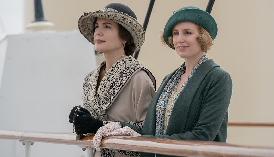 Elizabeth McGovern Dishes on 'Downton Abbey: A New Era