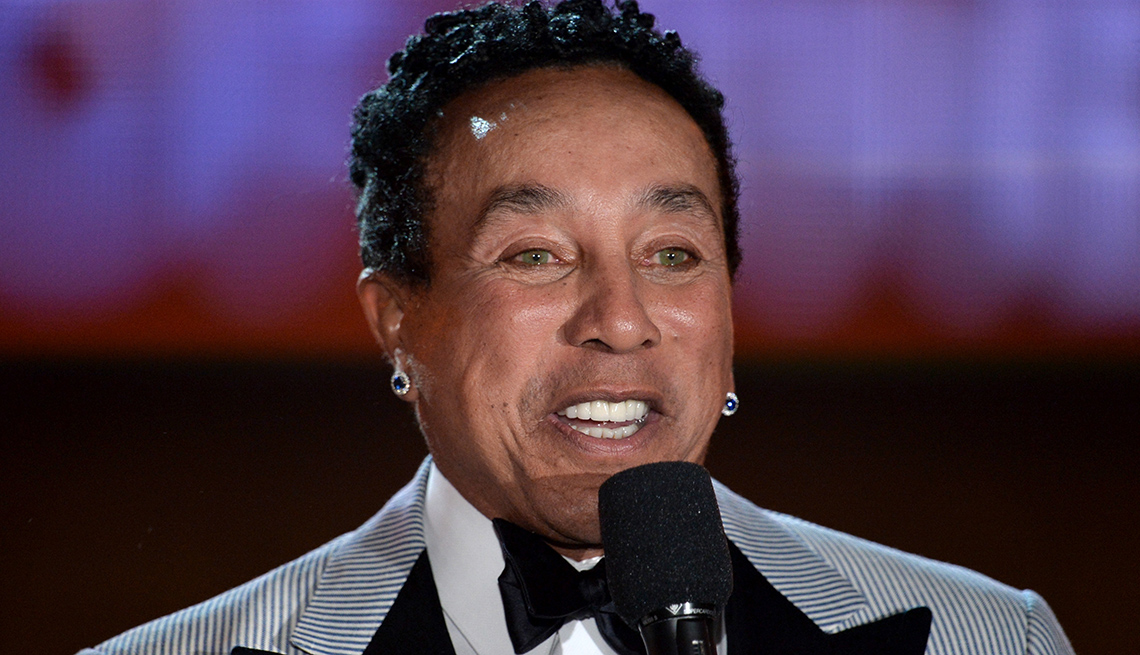 Smokey Robinson, still writing, duets with friends