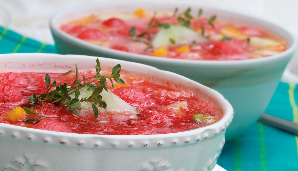 Acompañamientos perfectos para tu gazpacho andaluz con Thermomix